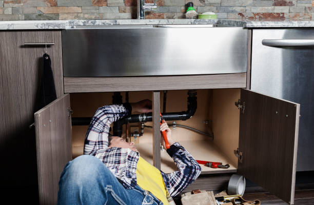 Best Commercial Plumbing Services  in La Center, WA